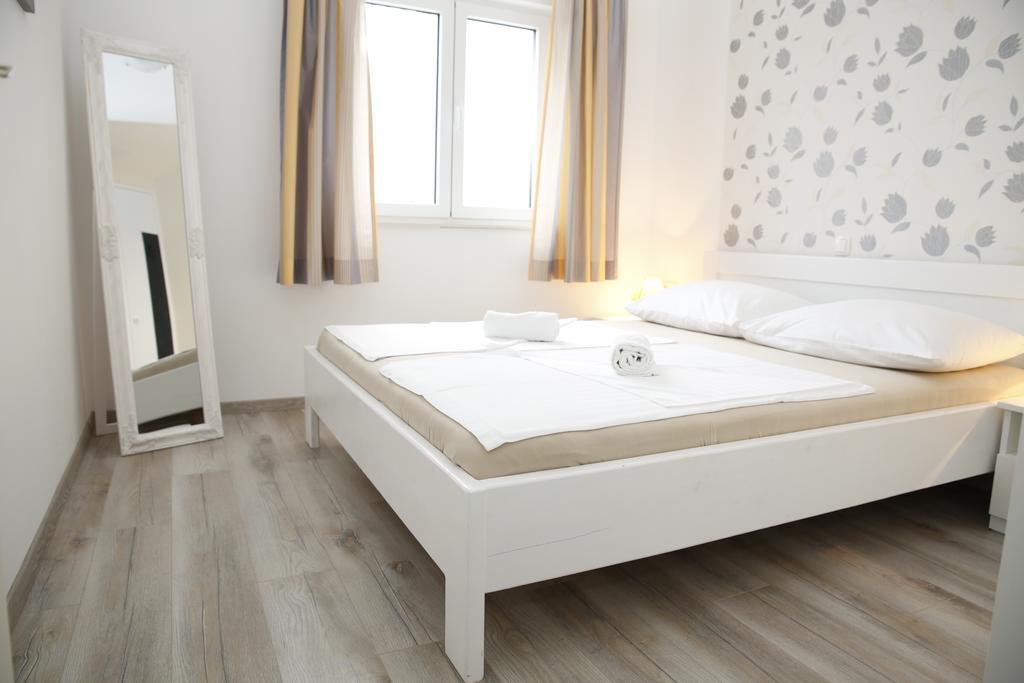 Apartments Gabrijel Βόντιτσε Εξωτερικό φωτογραφία